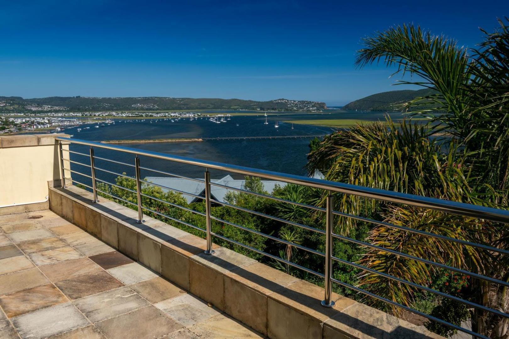Guest House The Lazy Lion Knysna Exteriör bild